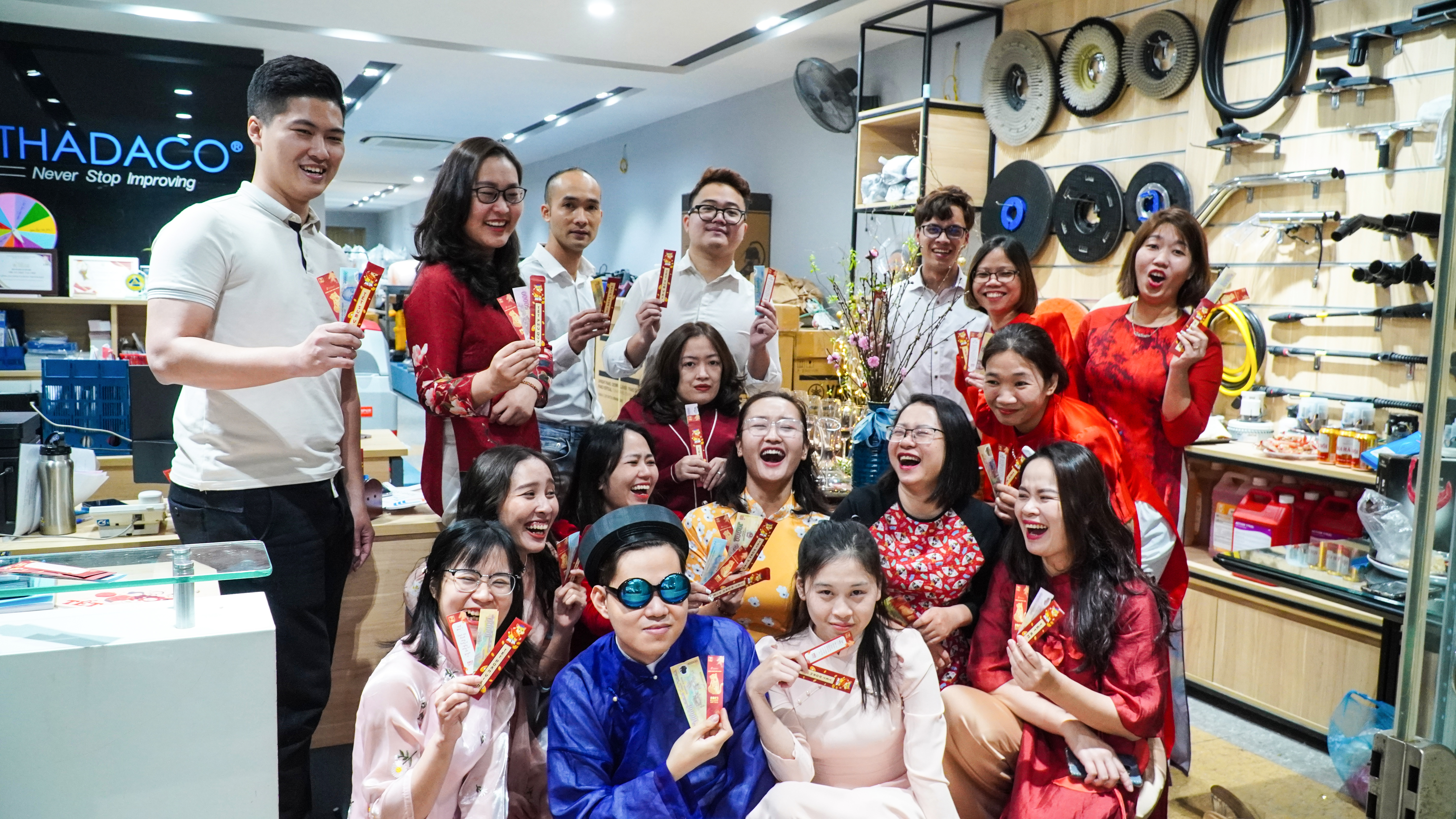 THADACO Hà Nội tuyển Nhân viên quay dựng & Trợ lý Kinh doanh