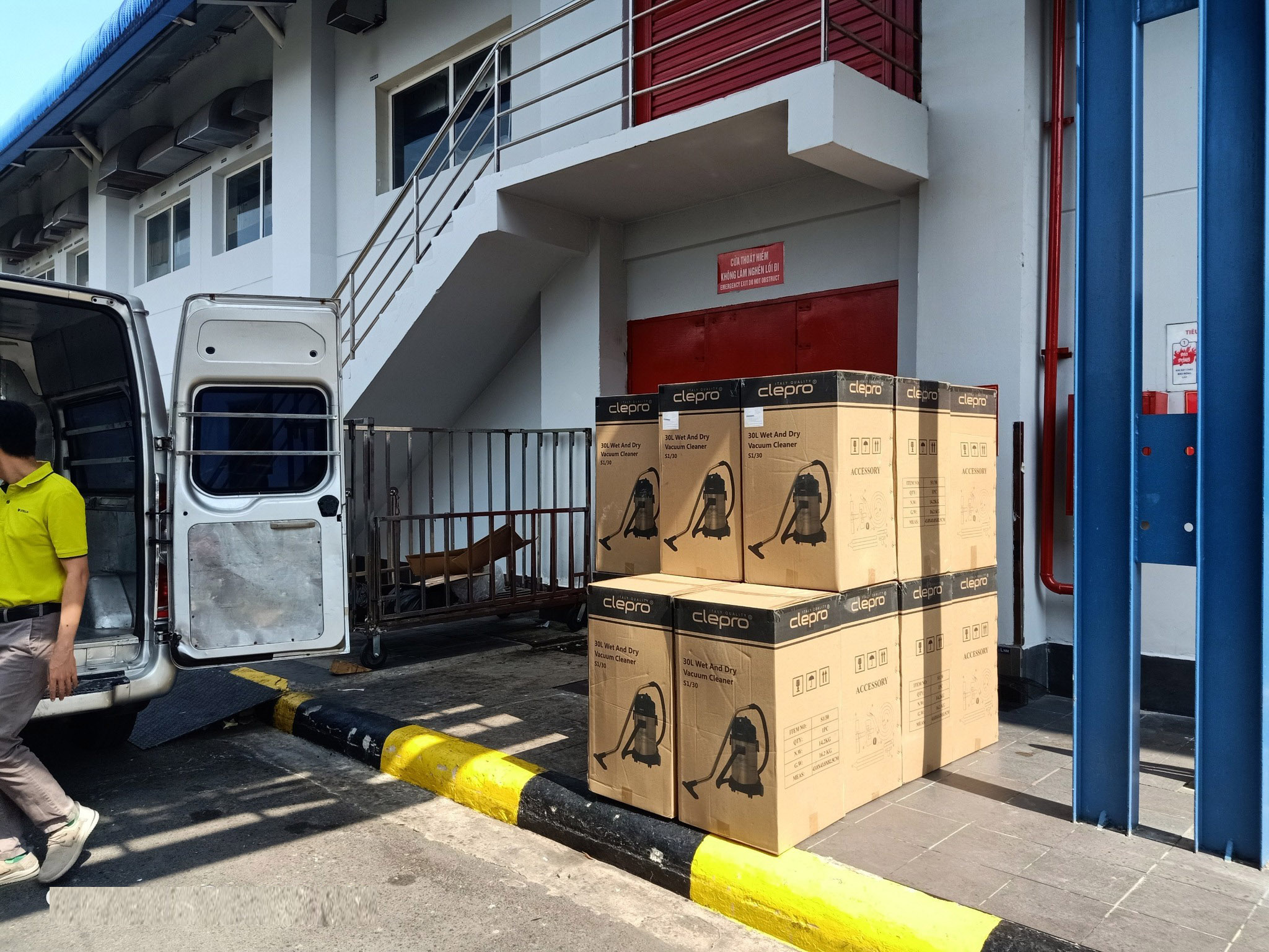 TOP 4++ máy hút bụi 1 motor: Nhỏ gọn, Tiện dụng, Hiệu quả