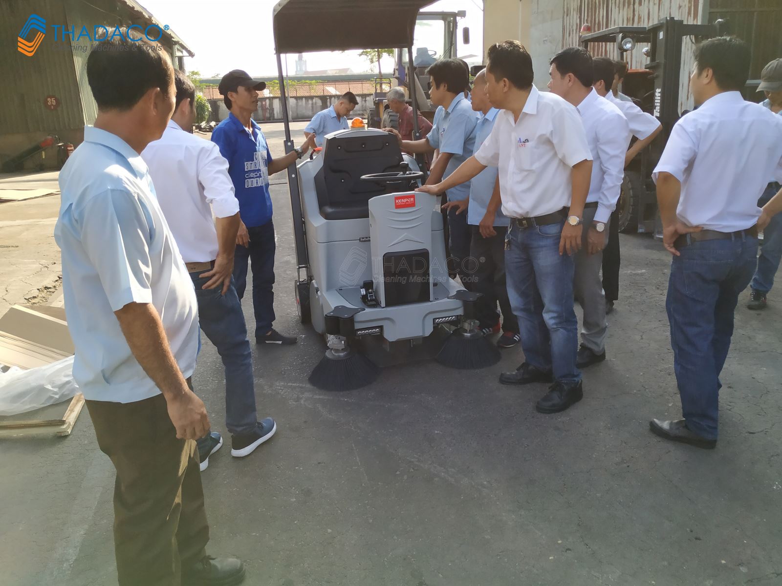 xe-quet-rac-kenper-710