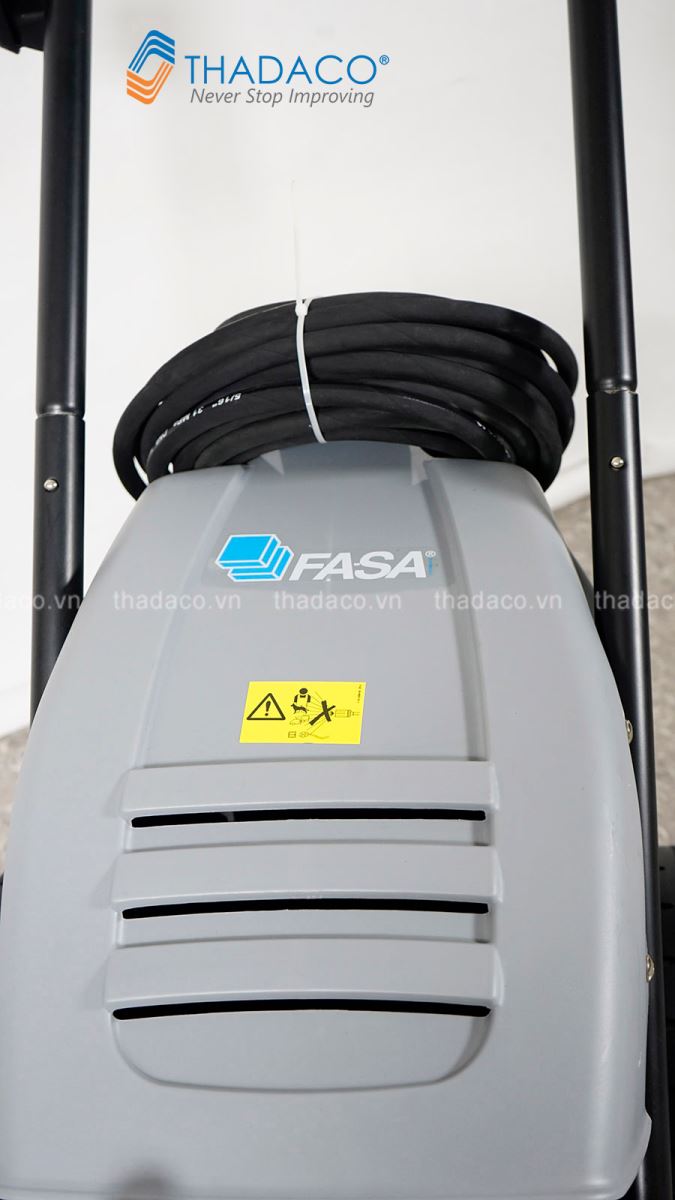 may rua xe fasa, may phun ap luc fasa turkan 1515LP