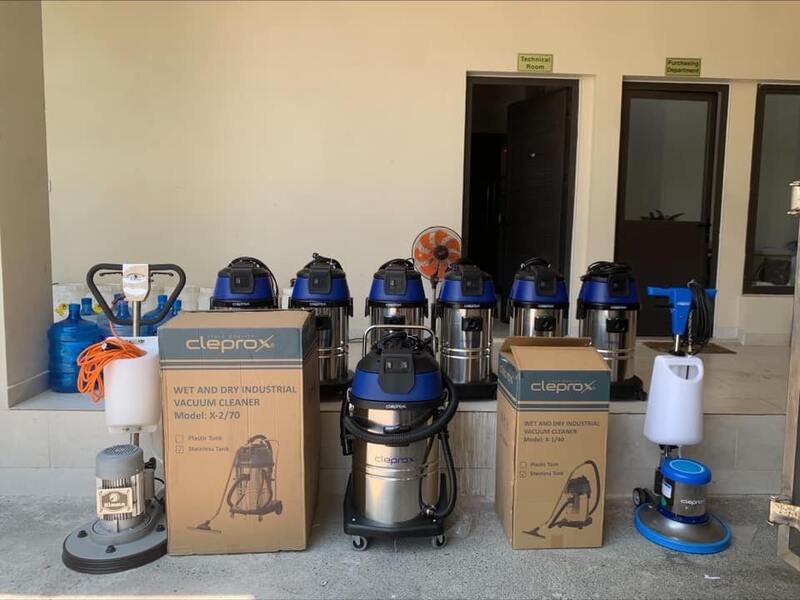 máy hút bụi khô và ướt
