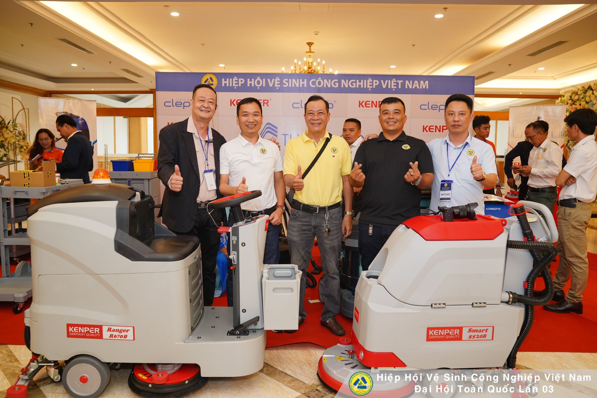 máy đánh sàn liên hợp kenper