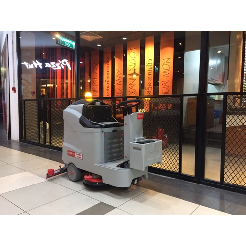 Máy lau chà sàn công nghiệp ngồi lái Kenper RANGER 670B 13