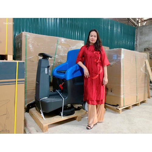 Máy chà sàn liên hợp ngồi lái FA-SA A12 RIDER 1
