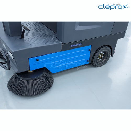 Xe quét rác công nghiệp ngồi lái CleproX SX-150 13